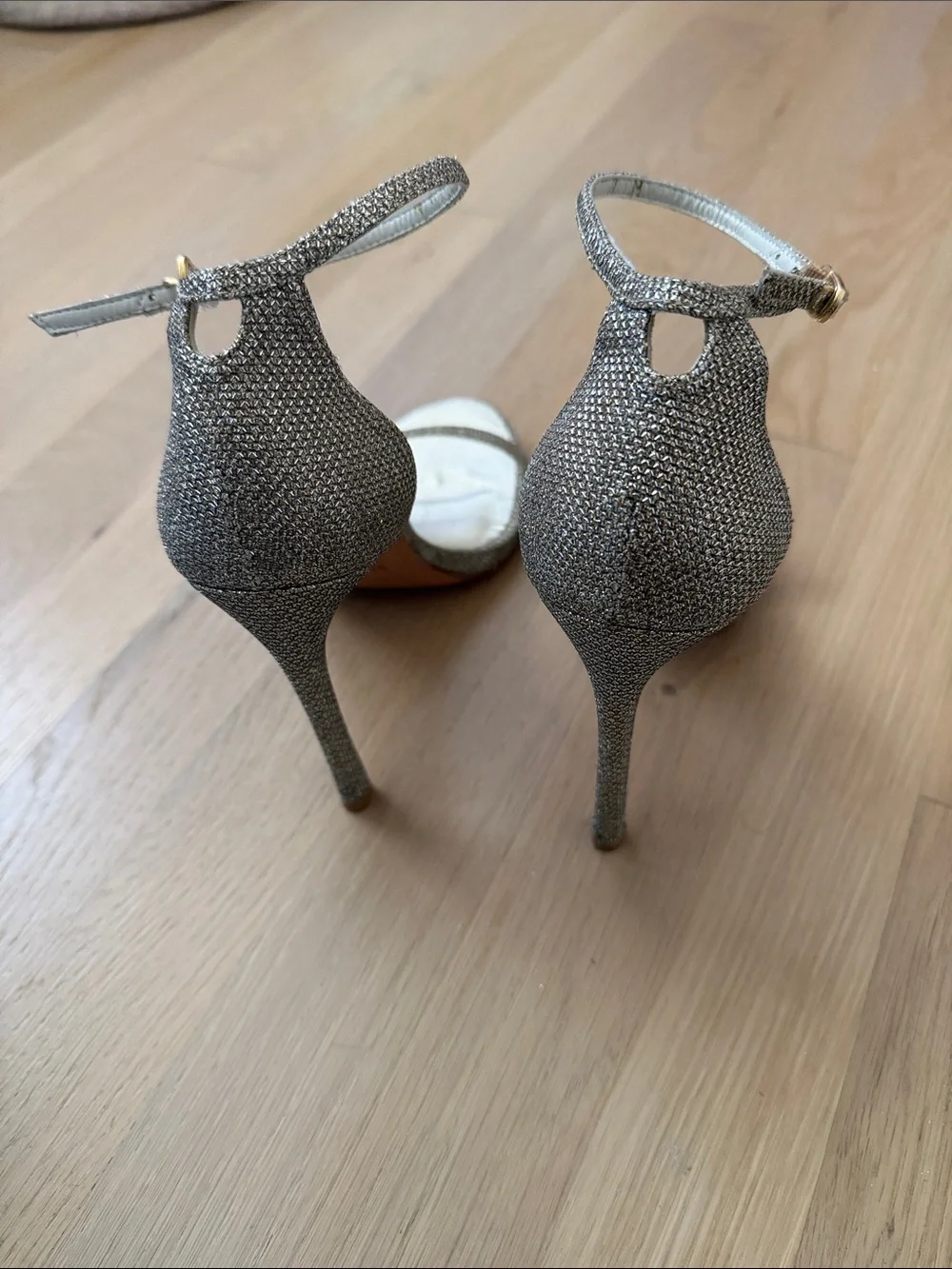 Stuart Weitzman chic stuart